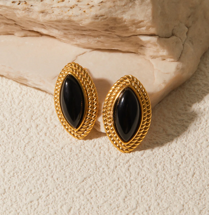 WAG Simple Gold Teardrop Earrings