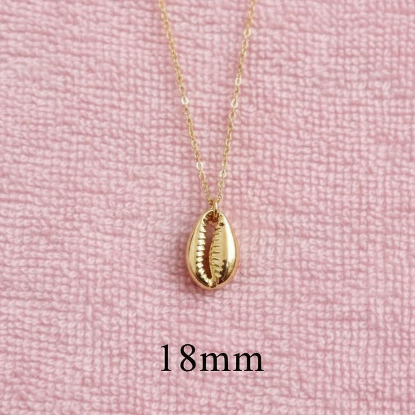 Beach Babe Necklace - Frosted Feminine