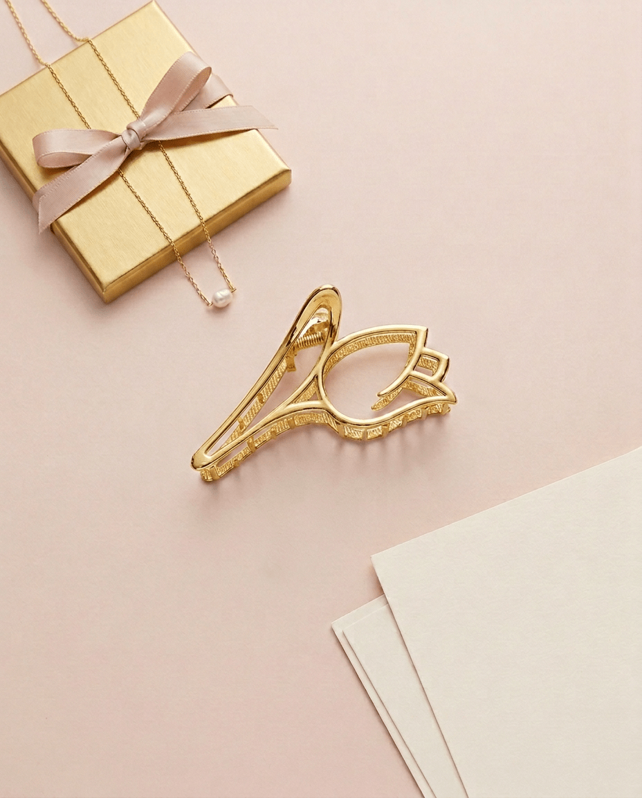 Blossom Claw Clip - Frosted Feminine