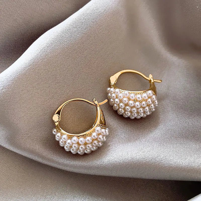 Dream Girl Vintage Pearl Earrings - Frosted Feminine