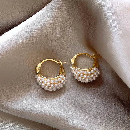 Dream Girl Vintage Pearl Earrings - Frosted Feminine