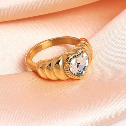 Lover Girl Ring | 8K Gold-Plated Heart Zircon Ring