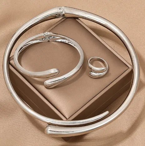 Modern Muse Jewelry Set - Frosted Feminine