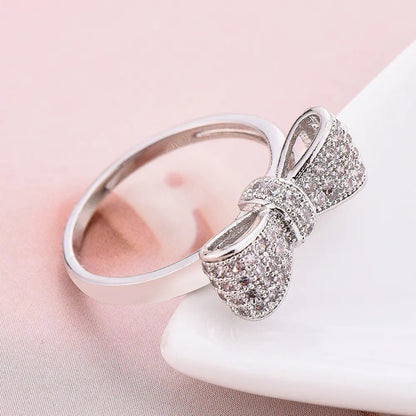 Silver Ribbon Ring - Frosted Feminine